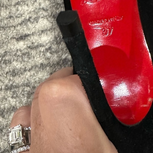 CHRISTIAN LOUBOUTIN Suede D'Orsay Pumps, size 7 - Picture 7 of 10